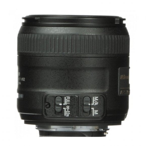 Объектив Nikon AF-S DX Micro NIKKOR 40mm f/2.8G, чёрный Объектив Nikon AF-S DX Micro NIKKOR 40mm f/2.8G, чёрный