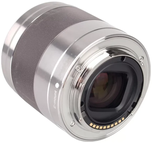 Объектив Sony E 50mm f/1.8 OSS, серебристый 
