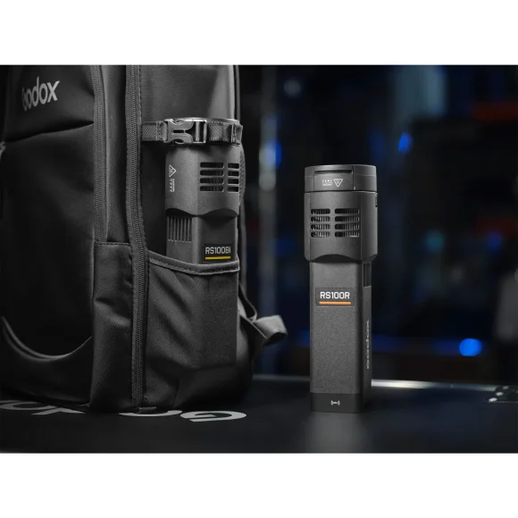 Осветитель светодиодный Godox RS60R 