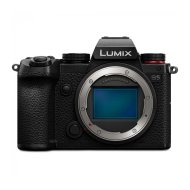 Фотоаппарат Panasonic Lumix DC-S5 Body Фотоаппарат Panasonic Lumix DC-S5 Body