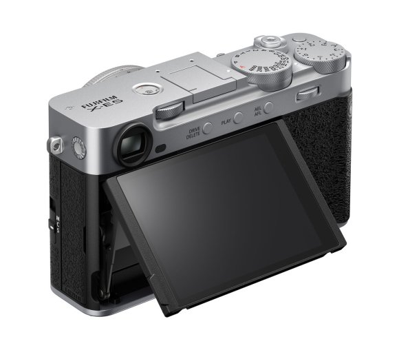 Фотоаппарат Fujifilm X-E5 Kit 23mm f/2.8, серебристый 