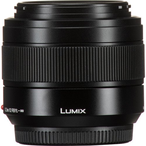 Объектив Panasonic Leica DG Summilux 25mm f/1.4 II ASPH, чёрный  Объектив Panasonic Leica DG Summilux 25mm f/1.4 II ASPH, чёрный