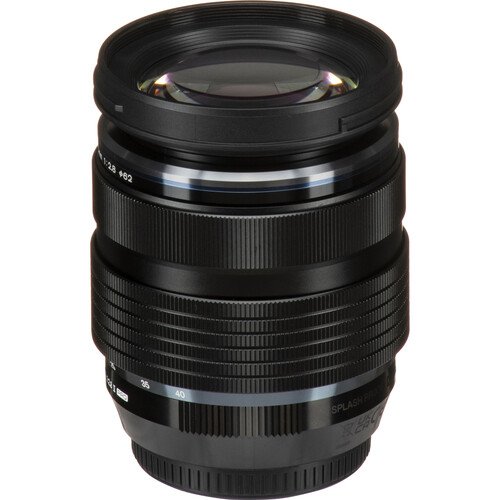 Объектив OM System M.Zuiko Digital ED 12-40mm f/2.8 PRO II, чёрный Объектив OM System M.Zuiko Digital ED 12-40mm f/2.8 PRO II, чёрный