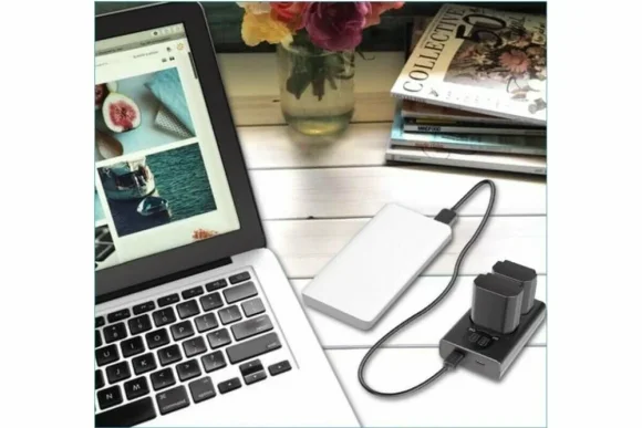 Двойное зарядное устройство для EN-El15 Micro USB и Type-C  Двойное зарядное устройство для EN-El15 Micro USB и Type-C
