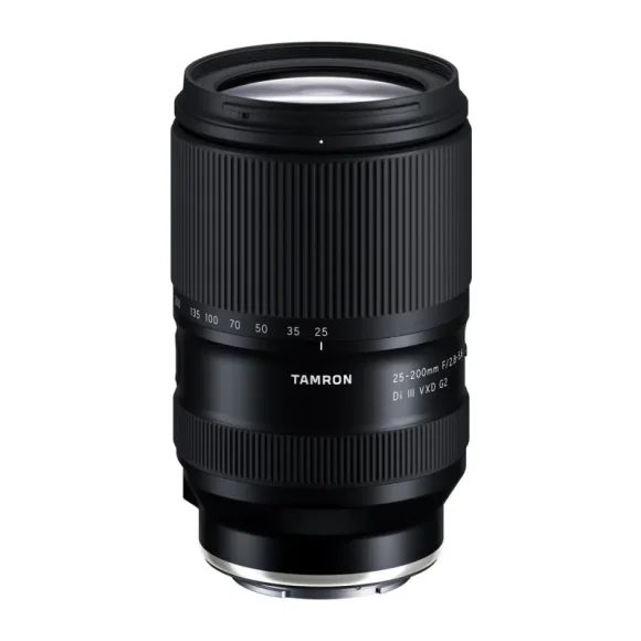 Объектив Tamron 25-200mm F/2.8-5.6 DI III VXD G2 Sony E 