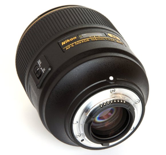 Объектив Nikon AF-S Nikkor 105mm F/1.4E ED, чёрный Объектив Nikon AF-S Nikkor 105mm F/1.4E ED, чёрный