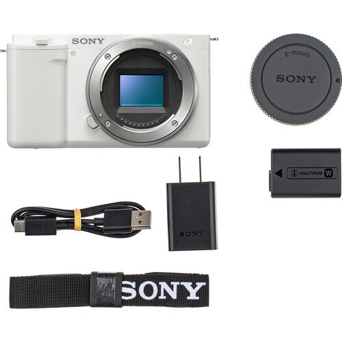 Фотоаппарат Sony ZV-E10 Kit E PZ 16-50mm F3.5-5.6 OSS II, белый с