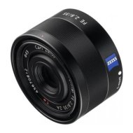 Объектив Sony Sonnar T* FE 35mm f/2.8 ZA, чёрный Объектив Sony Sonnar T* FE 35mm f/2.8 ZA, чёрный