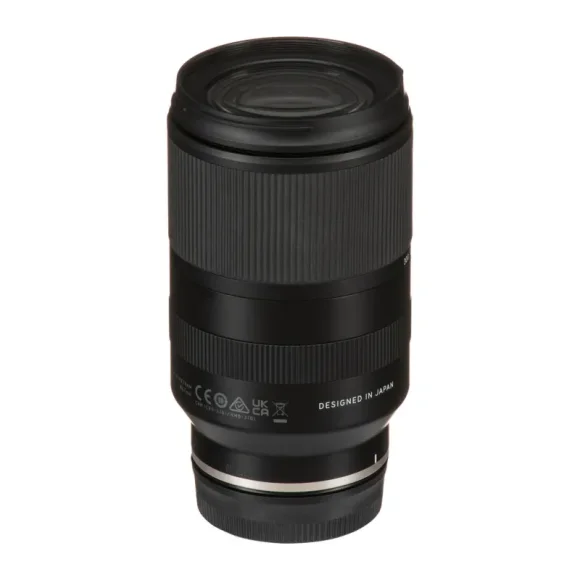 Объектив Tamron 18-300mm F/3.5-6.3 Di III-A VC VXD Nikon Z APS-C Объектив Tamron 18-300mm F/3.5-6.3 Di III-A VC VXD Nikon Z APS-C