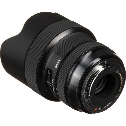 Объектив Sigma AF 14-24mm f/2.8 DG HSM Art for Sony E, чёрный Объектив Sigma AF 14-24mm f/2.8 DG HSM Art for Sony E, чёрный