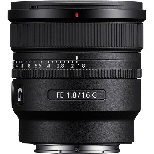 Объектив Sony FE 16mm f/1.8 G, чёрный 