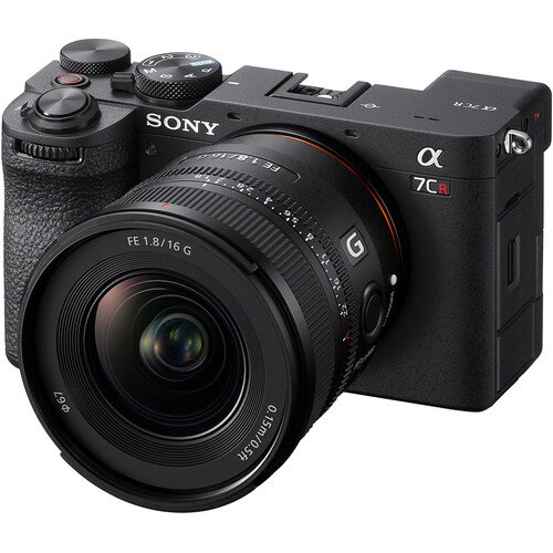 Объектив Sony FE 16mm f/1.8 G, чёрный 