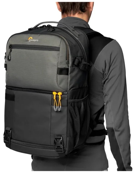 Рюкзак Lowepro Fastpack Pro BP 250 AW III, серый Рюкзак Lowepro Fastpack Pro BP 250 AW III, серый