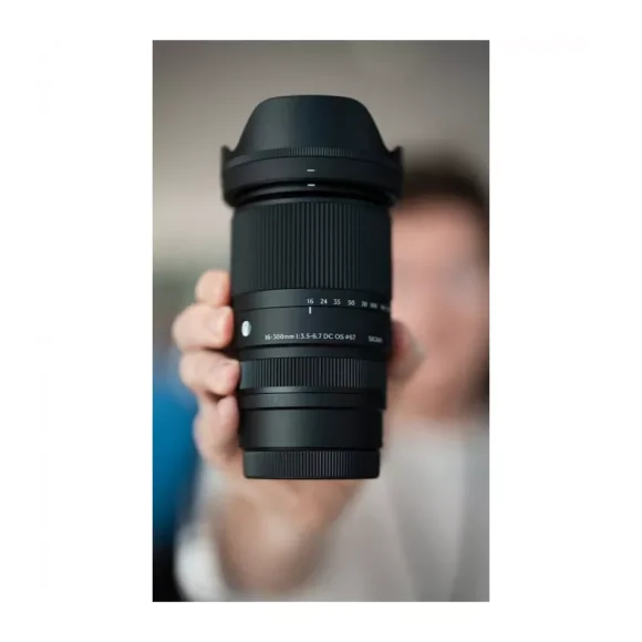 Объектив Sigma AF 16-300mm f/3.5-6.7 DC OS Contemporary for Leica L-Mount 