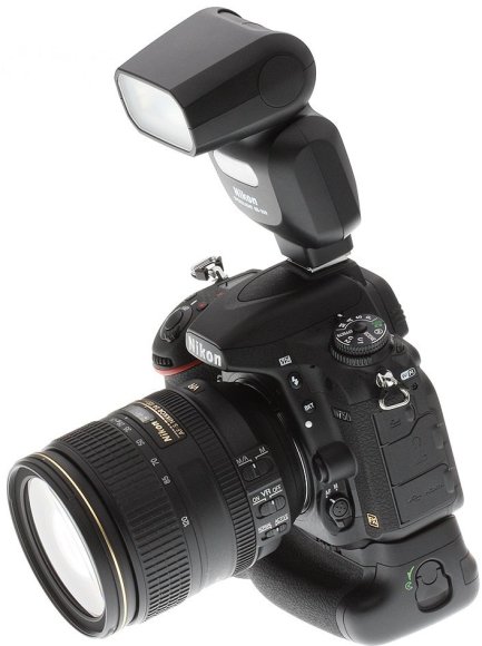 Фотовспышка Nikon Speedlight SB-500, чёрная Фотовспышка Nikon Speedlight SB-500, чёрная