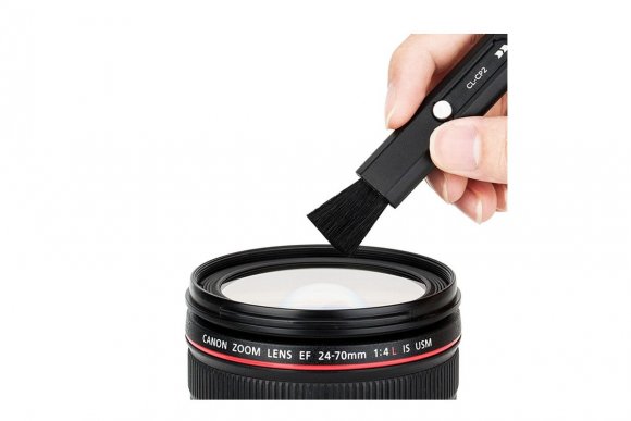 Чистящий карандаш JJC CL-CP2 Lens Cleaning Pen Чистящий карандаш JJC CL-CP2 Lens Cleaning Pen