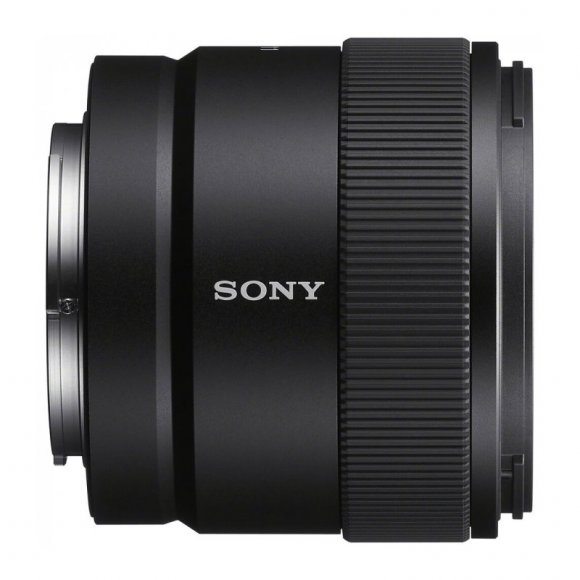 Объектив Sony E 11mm f/1.8, чёрный  Объектив Sony E 11mm f/1.8, чёрный