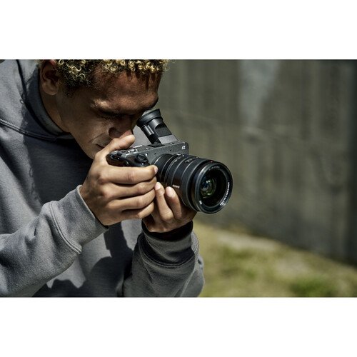 Видеокамера Sony FX2 body (ILME-FX2B) Видеокамера Sony FX2 body (ILME-FX2B)