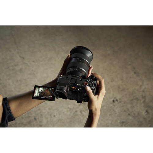 Видеокамера Sony FX2 body (ILME-FX2B) Видеокамера Sony FX2 body (ILME-FX2B)