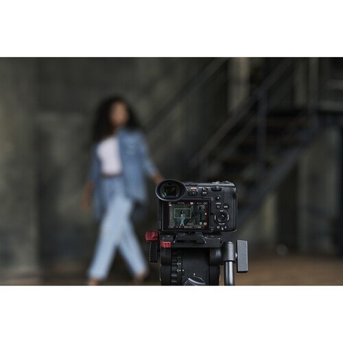 Видеокамера Sony FX2 body (ILME-FX2B) Видеокамера Sony FX2 body (ILME-FX2B)