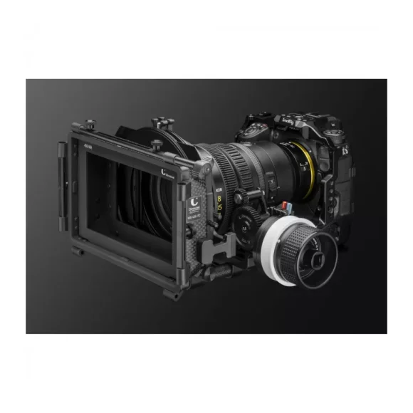 Объектив Nikon NIKKOR Z 28-135mm f/4 PZ, чёрный 