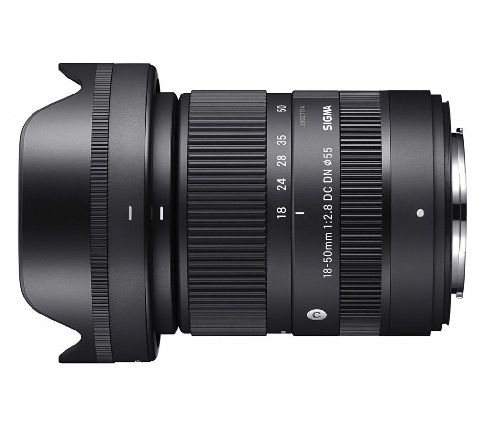 Объектив Sigma 18-50mm f/2.8 DC DN Contemporary for FUJIFILM X