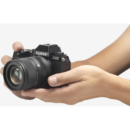 Объектив Sigma 18-50mm f/2.8 DC DN Contemporary for FUJIFILM X, чёрный  Объектив Sigma 18-50mm f/2.8 DC DN Contemporary for FUJIFILM X, чёрный