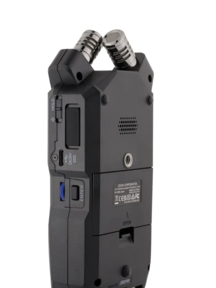 Zoom H4e Essential  Zoom H4e Essential