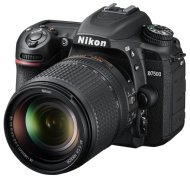 Фотоаппарат Nikon D7500 Kit AF-S DX NIKKOR 18-140mm f/3.5-5.6G ED VR, чёрный Фотоаппарат Nikon D7500 Kit AF-S DX NIKKOR 18-140mm f/3.5-5.6G ED VR, чёрный