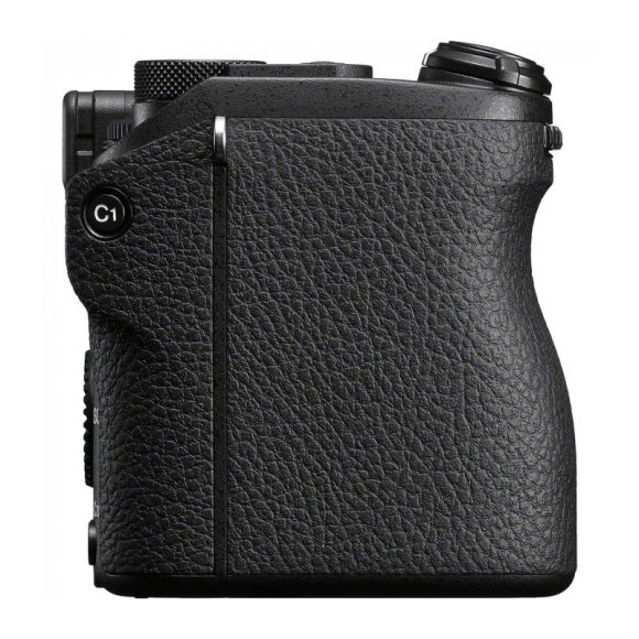 Фотоаппарат Sony Alpha 6700 Kit E 18-135mm F3.5-5.6 OSS, чёрный Фотоаппарат Sony Alpha 6700 Kit E 18-135mm F3.5-5.6 OSS, чёрный