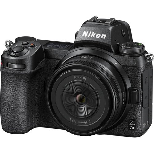 Объектив Nikon NIKKOR Z 26mm f/2.8, чёрный Объектив Nikon NIKKOR Z 26mm f/2.8, чёрный