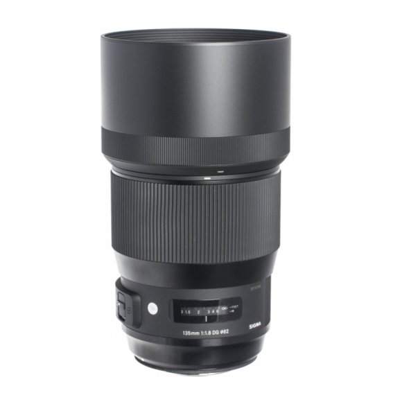 Объектив Sigma AF 135mm f/1.8 DG HSM Art for Canon EF, чёрный  Объектив Sigma AF 135mm f/1.8 DG HSM Art for Canon EF, чёрный