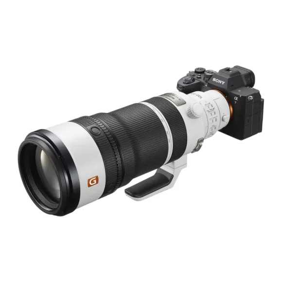 Объектив Sony FE 100-400mm F4.5 GM Объектив Sony FE 100-400mm F4.5 GM