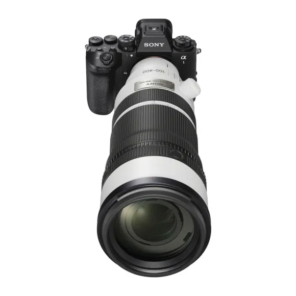 Объектив Sony FE 100-400mm F4.5 GM Объектив Sony FE 100-400mm F4.5 GM