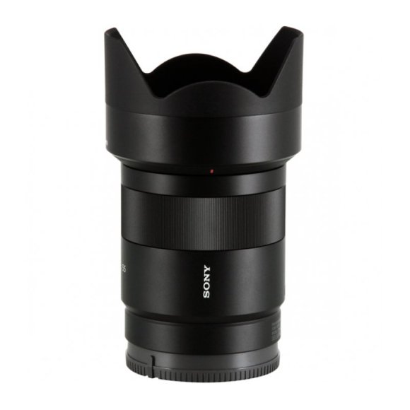Объектив Sony Sonnar T* FE 55mm f/1.8 ZA, чёрный  Объектив Sony Sonnar T* FE 55mm f/1.8 ZA, чёрный